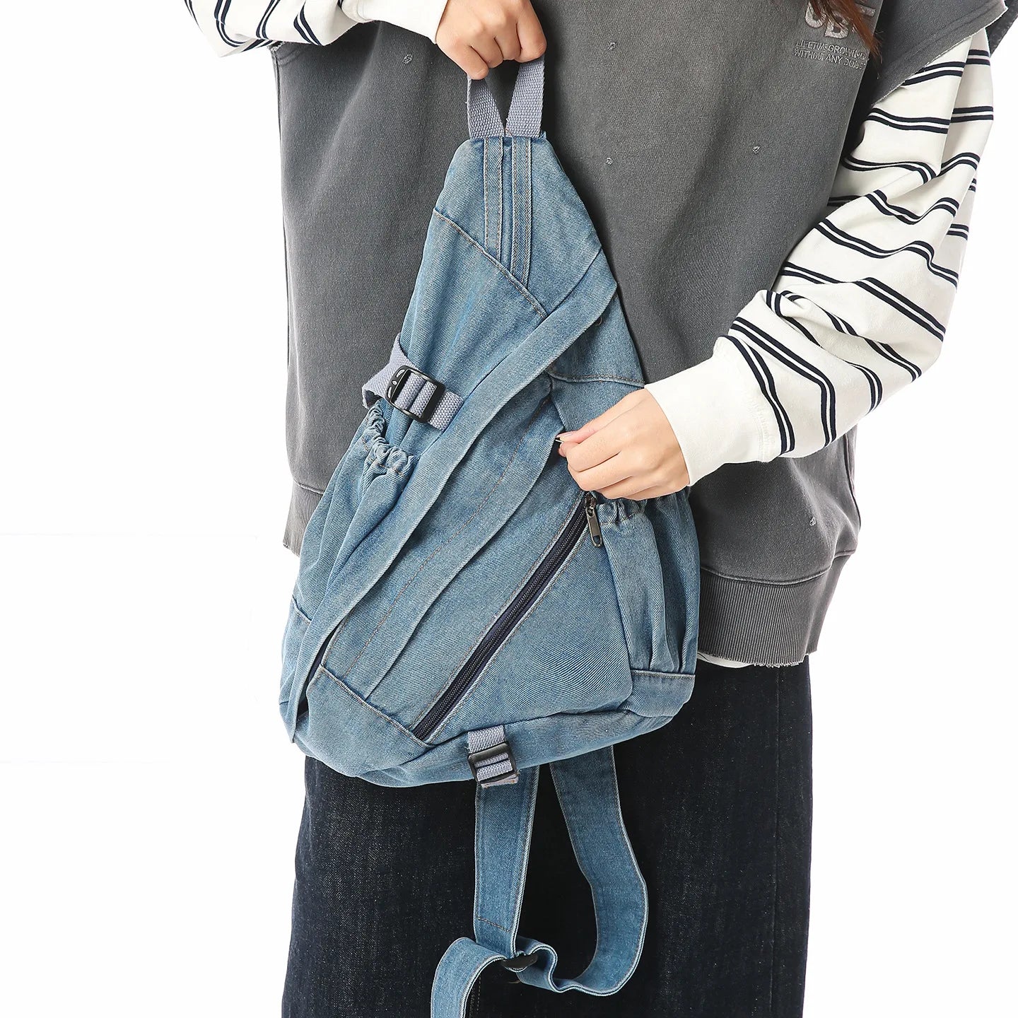 Vintage Washed Denim Sling Bag Man Woman Multifunction Retro Large Capacity Portable Motorcycle Chest Bag