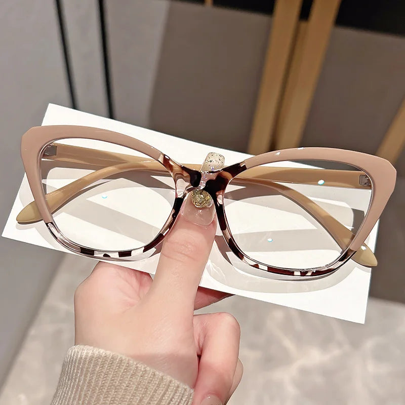 Chic Cat Eye Reading Glasses for Women | Stylish Eyewear