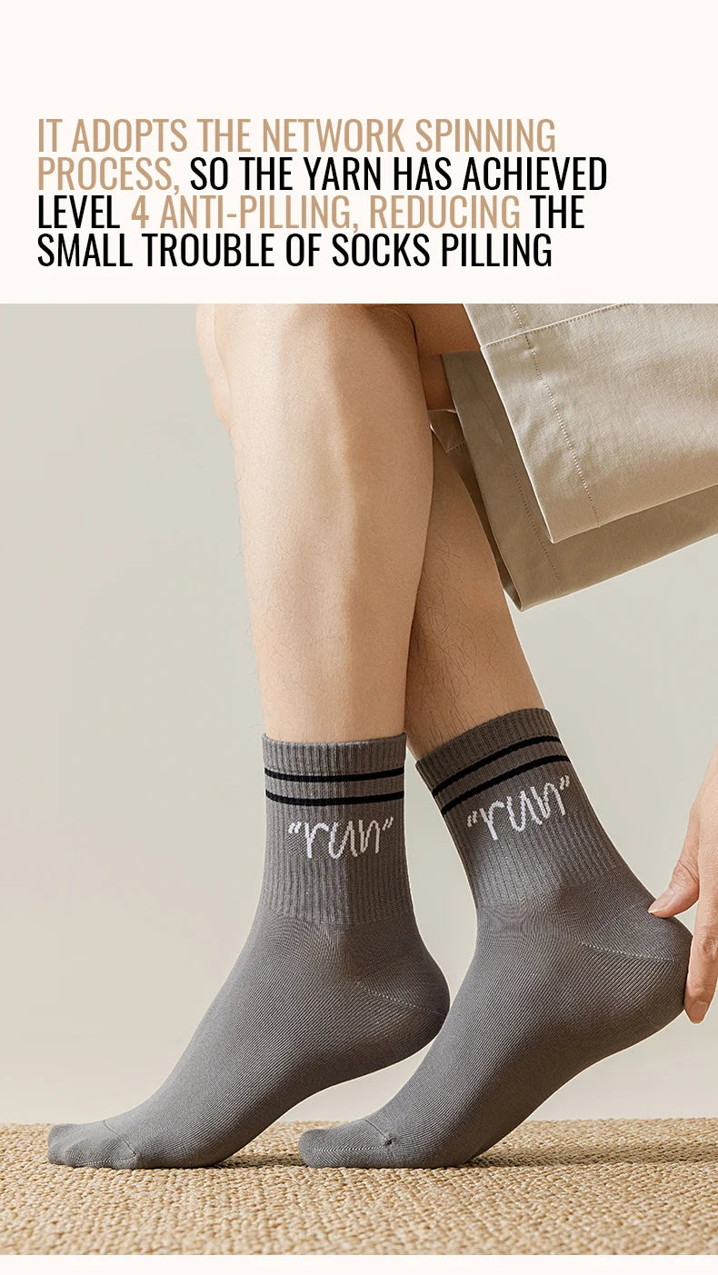 MiiOW Trendy Stripe Letter Sock Men Teen Athletic Sport Sock Moisture Wicking Anti Odor Warm Winter Crew Sock Long Staple Cotton