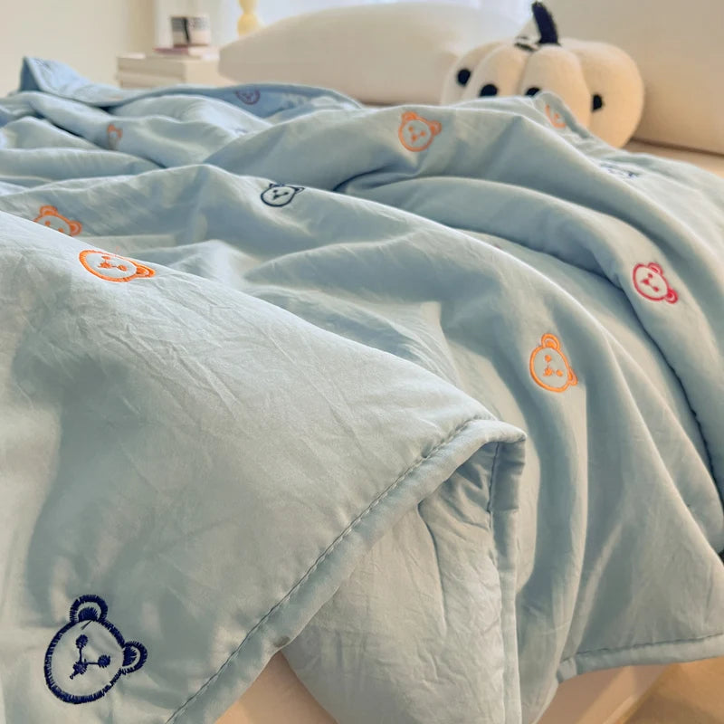 Breathable Summer Quilt | Soft Cotton Bedding for Ultimate Comfort