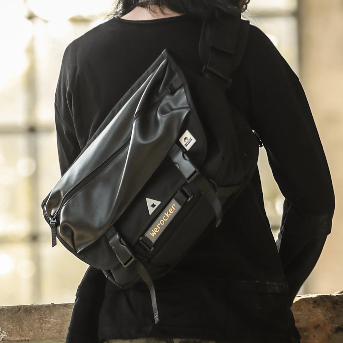 Bandolera multiusos para hombre | Mochila cruzada de gran capacidad