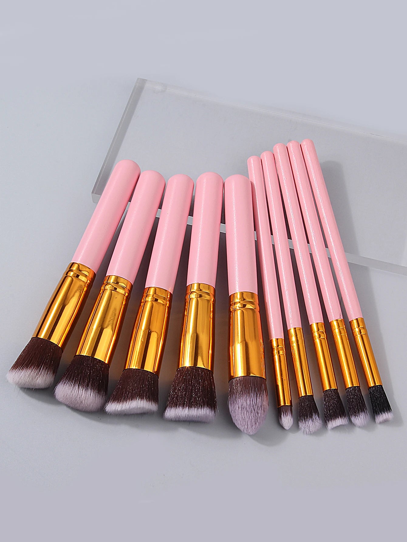 19PCS Professional Makeup Brush Set | Flawless Application Tools