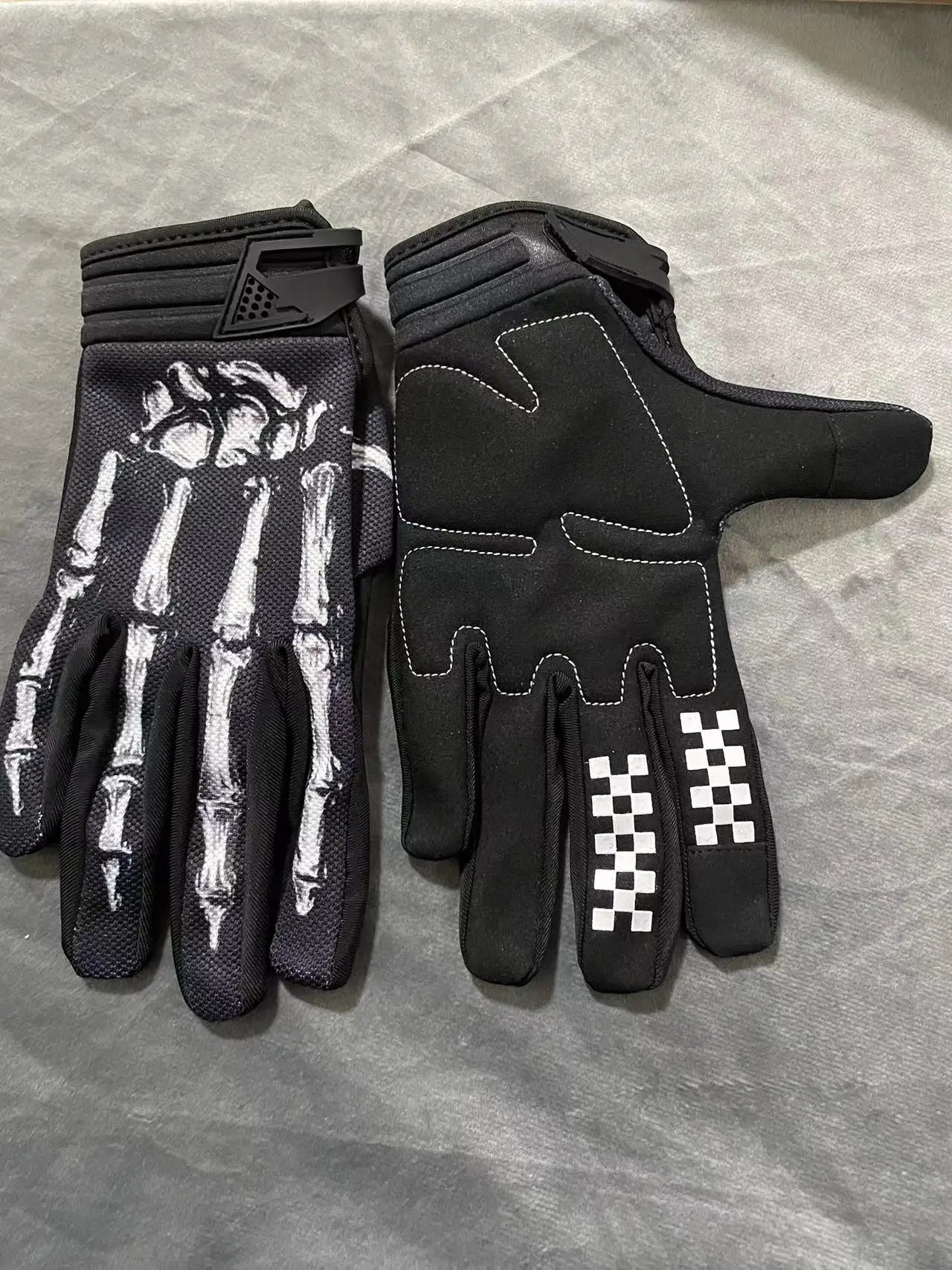 Winter Waterproof Touchscreen Gloves for Outdoor Sports