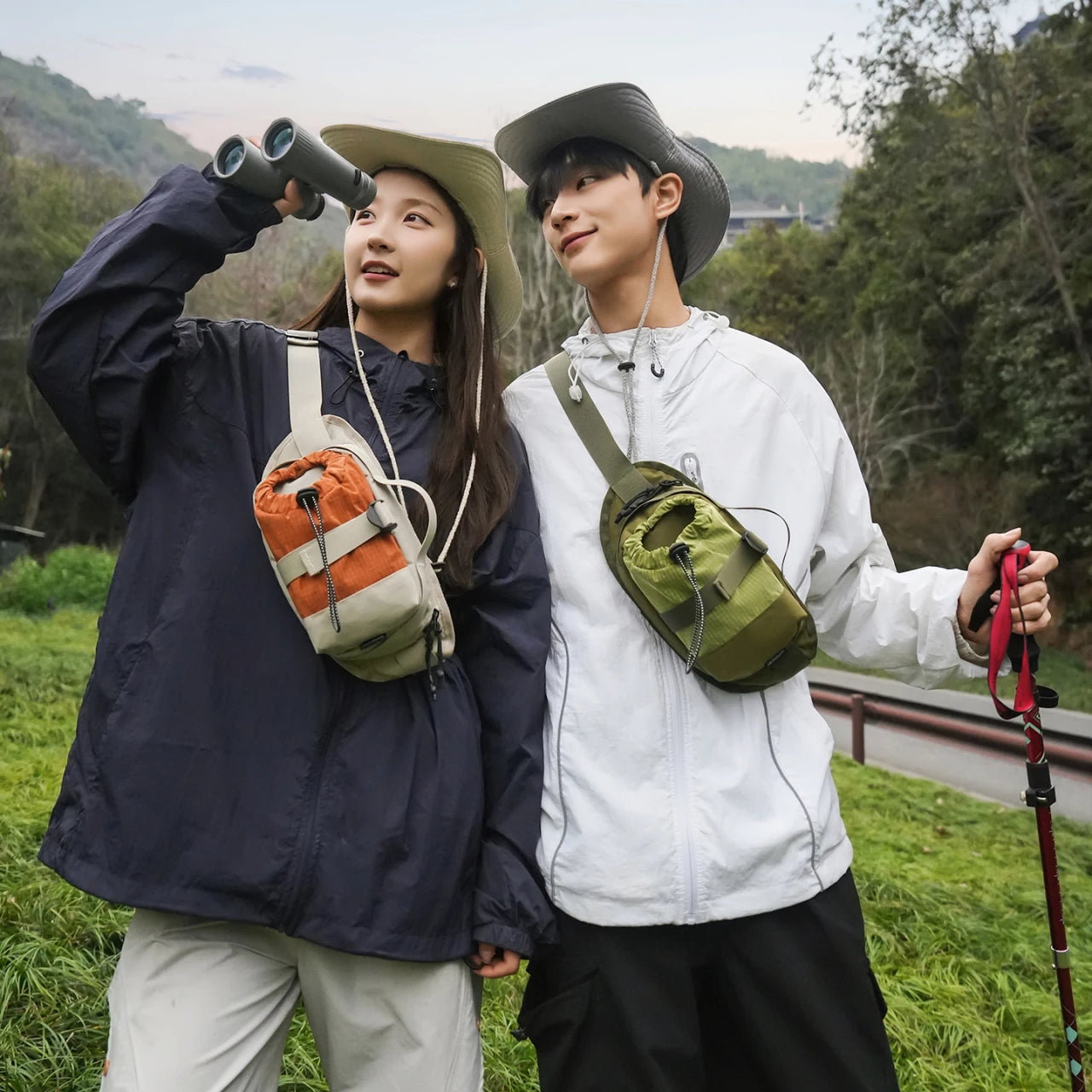 Unisex Crossbody Bag – Minimalist Design for Hiking & Climbing