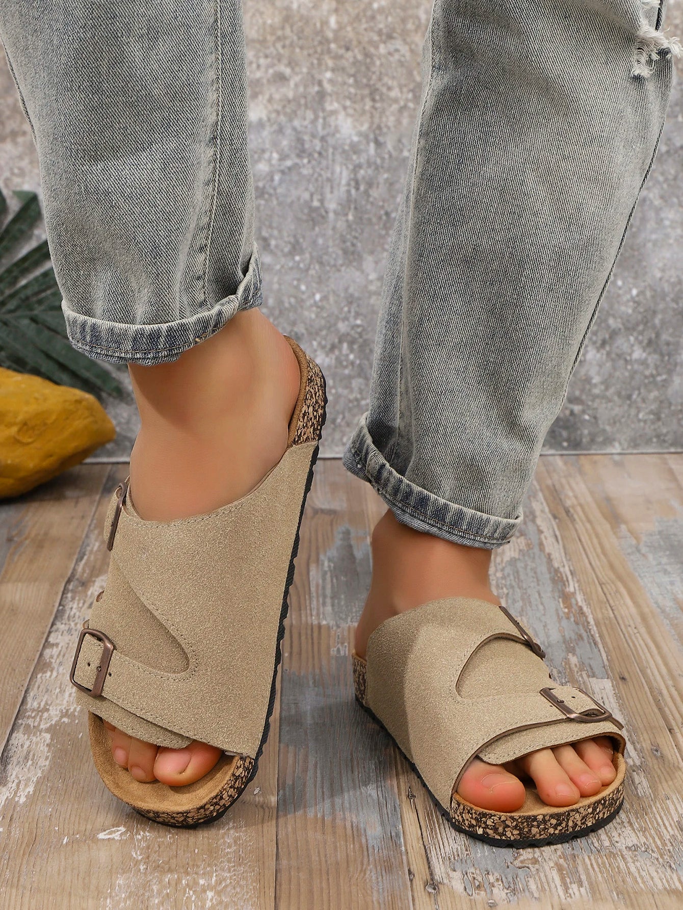Men's Casual Suede Adjustable Buckle Slippers | Soft-Sole Comfort