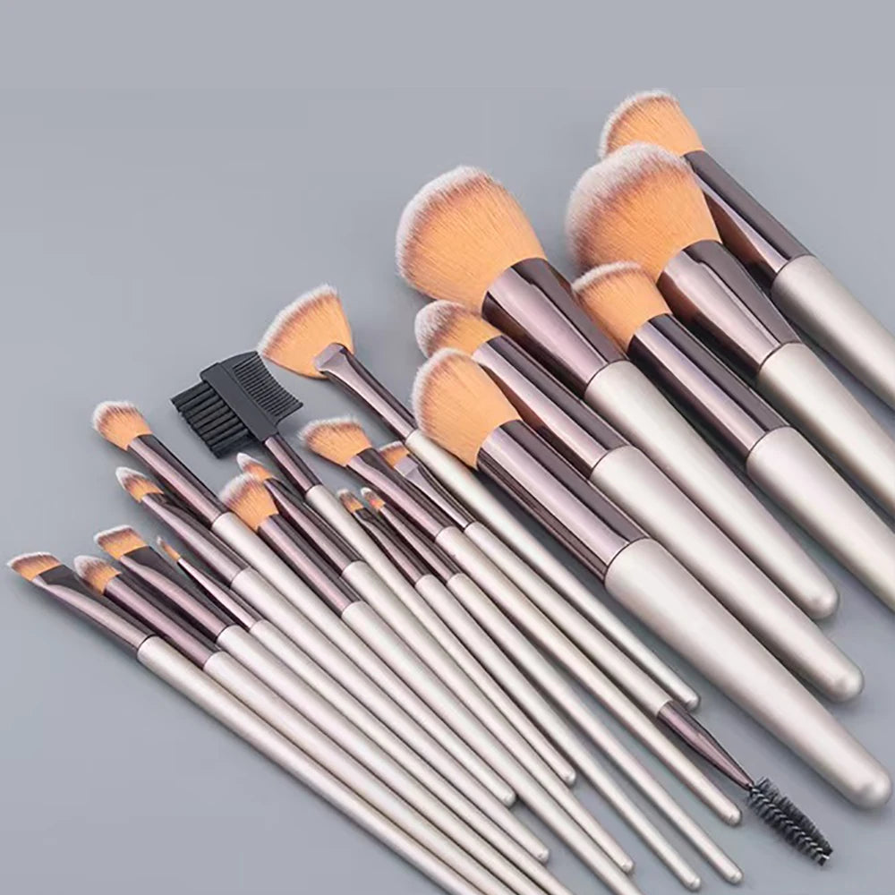20/40PCS Pink Makeup Brush Set | Complete Soft Wool Fiber Brushes with Beauty Blender for Full Face Makeup 2026