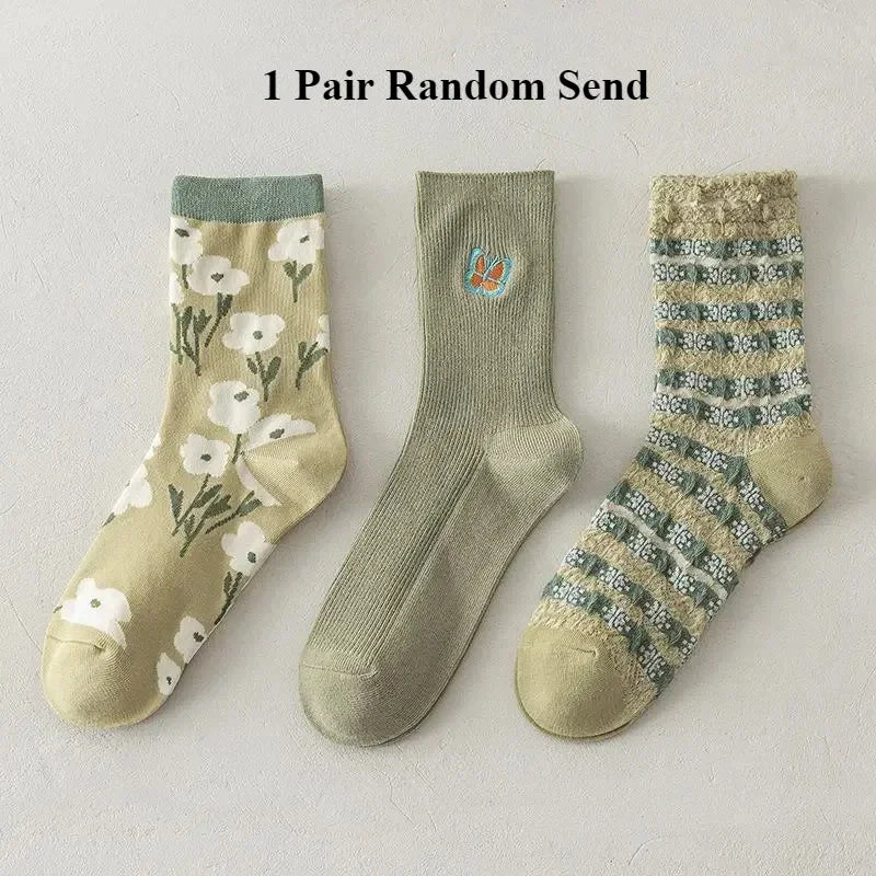 Cute Pink Flower Embroidery Socks for Women | Kawaii Retro Style