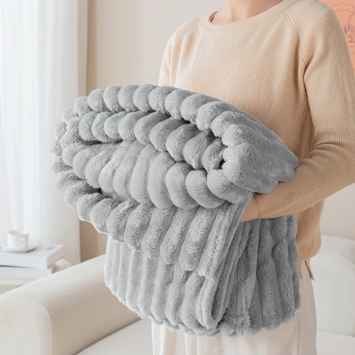 Thick Warm Flannel Blanket | Cozy Fleece Throw for All Seasons
