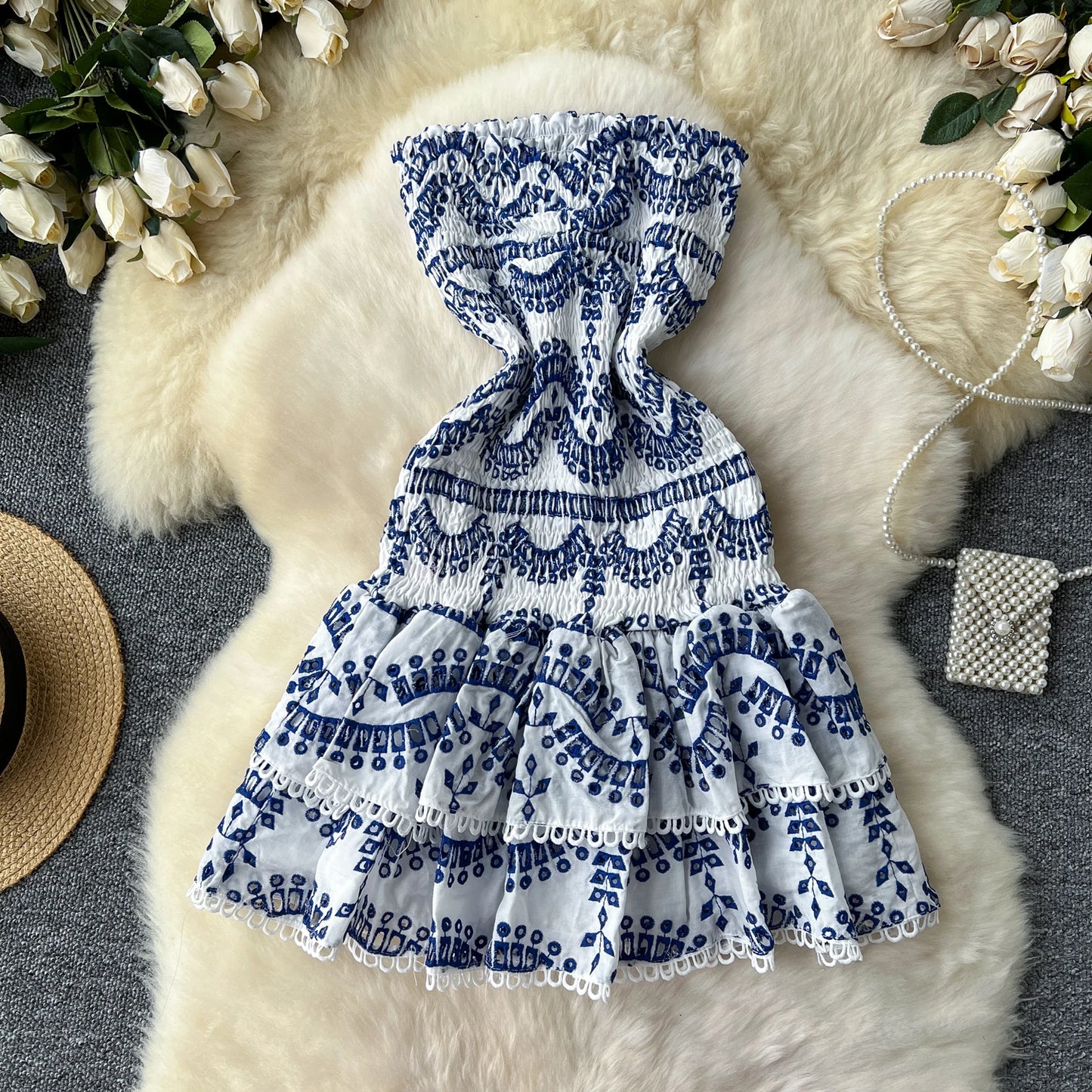 Chic Vintage Sleeveless Pleated Tube Dress for Summer Parties
