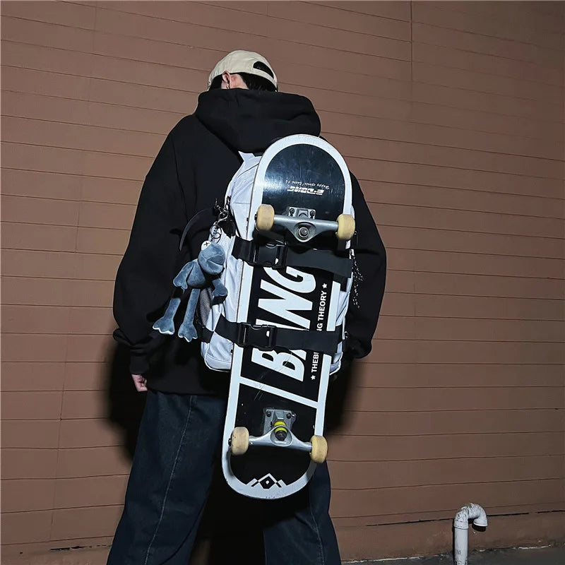 Mochila unisex moderna para la escuela y el skateboard
