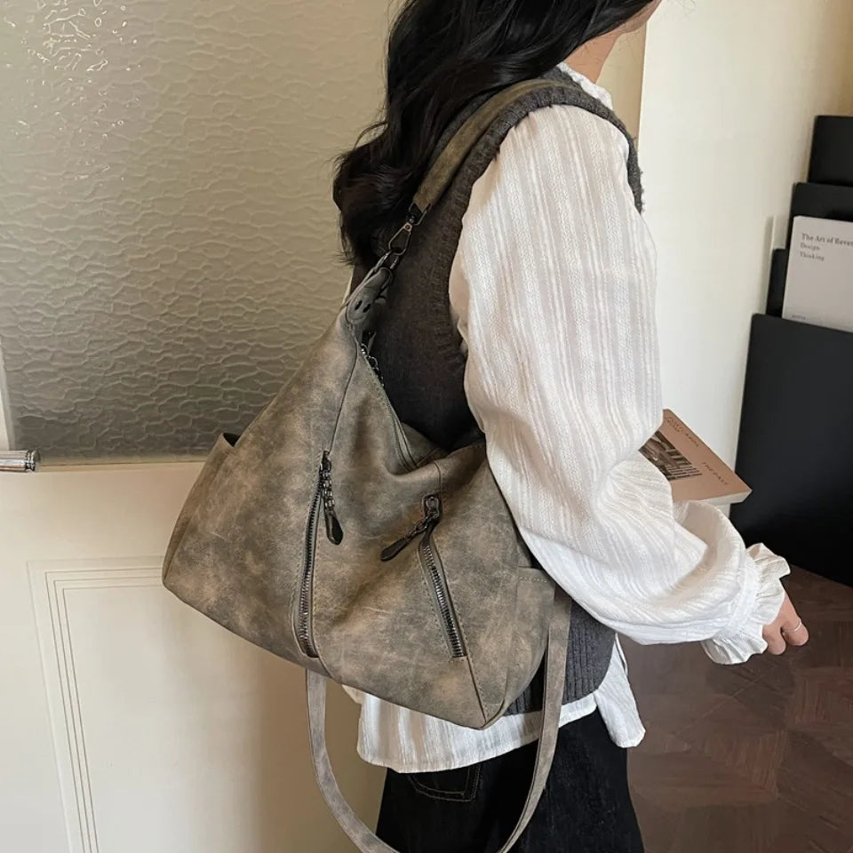 Bolso Bandolera Elegante de Cuero Sintético Suave para Mujer | Con Estilo y Práctico