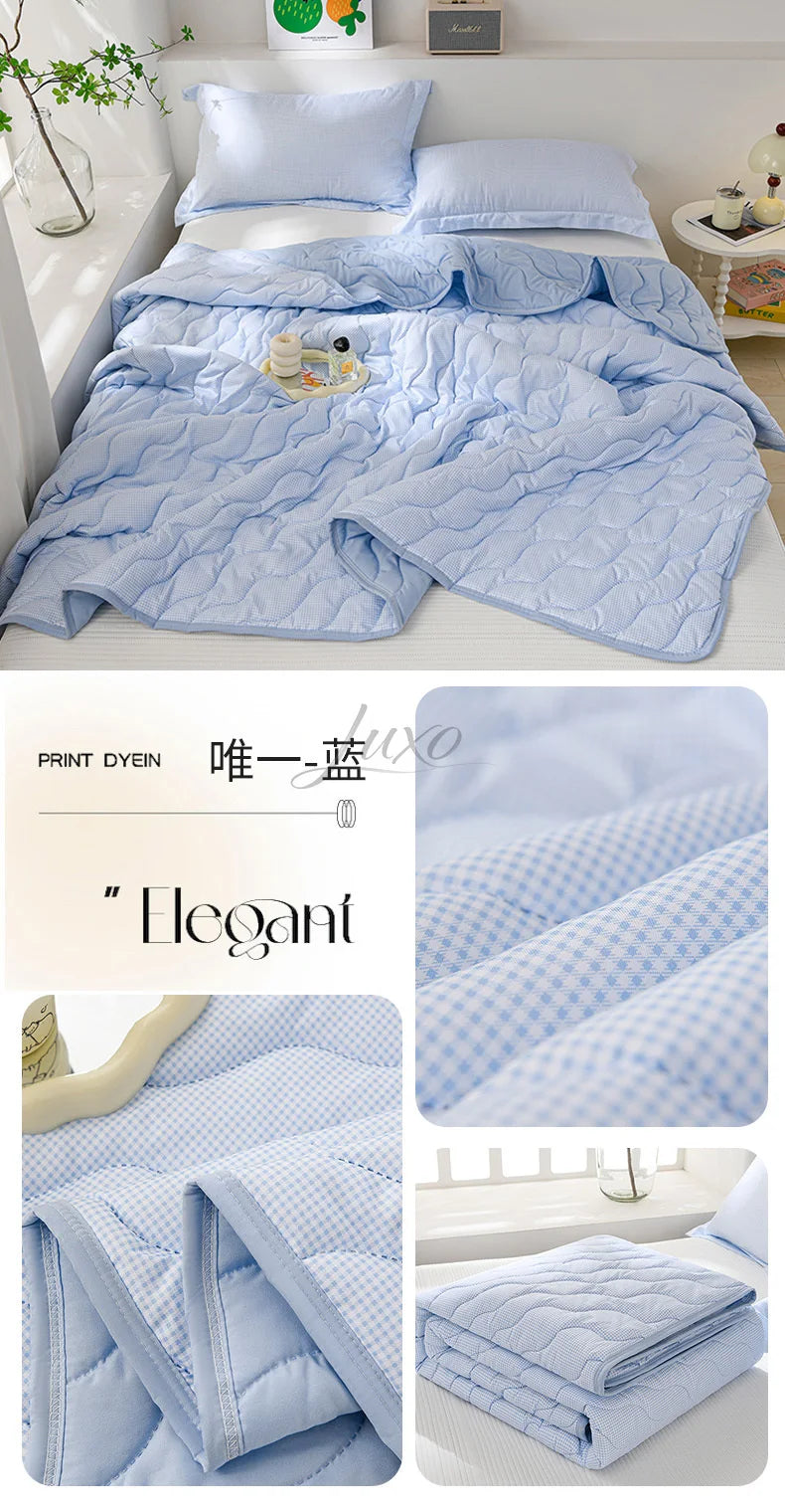 Lightweight Breathable Cooling Summer Quilt | Soft Duvet Comforter
