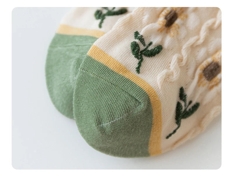 Cute Cartoon Frilly Socks for Women | Sweet Japanese Style