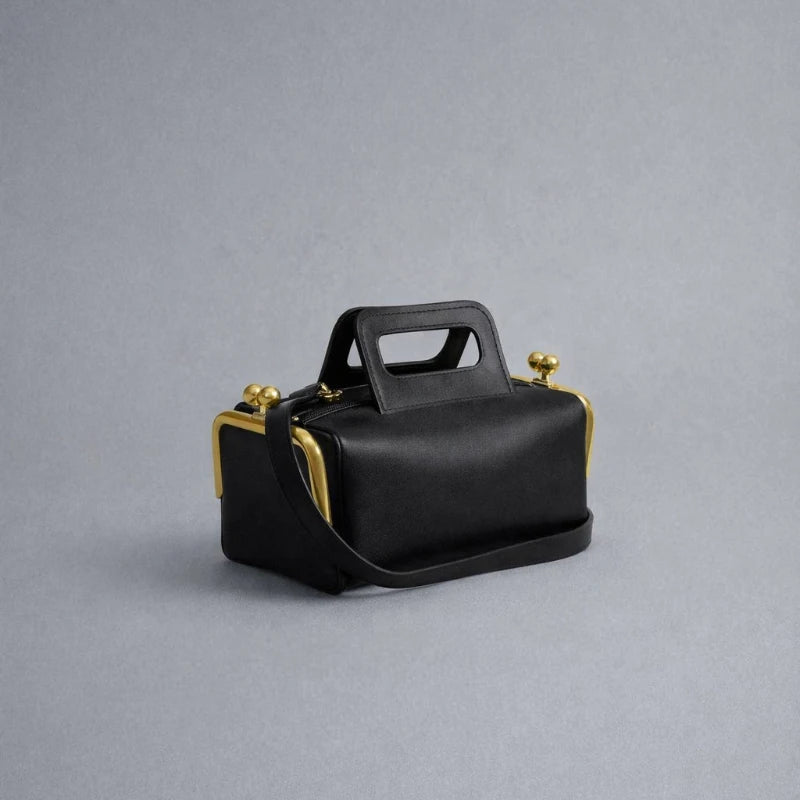 Luxury Retro Clip Handbag | Elegant Large Capacity Crossbody Bag