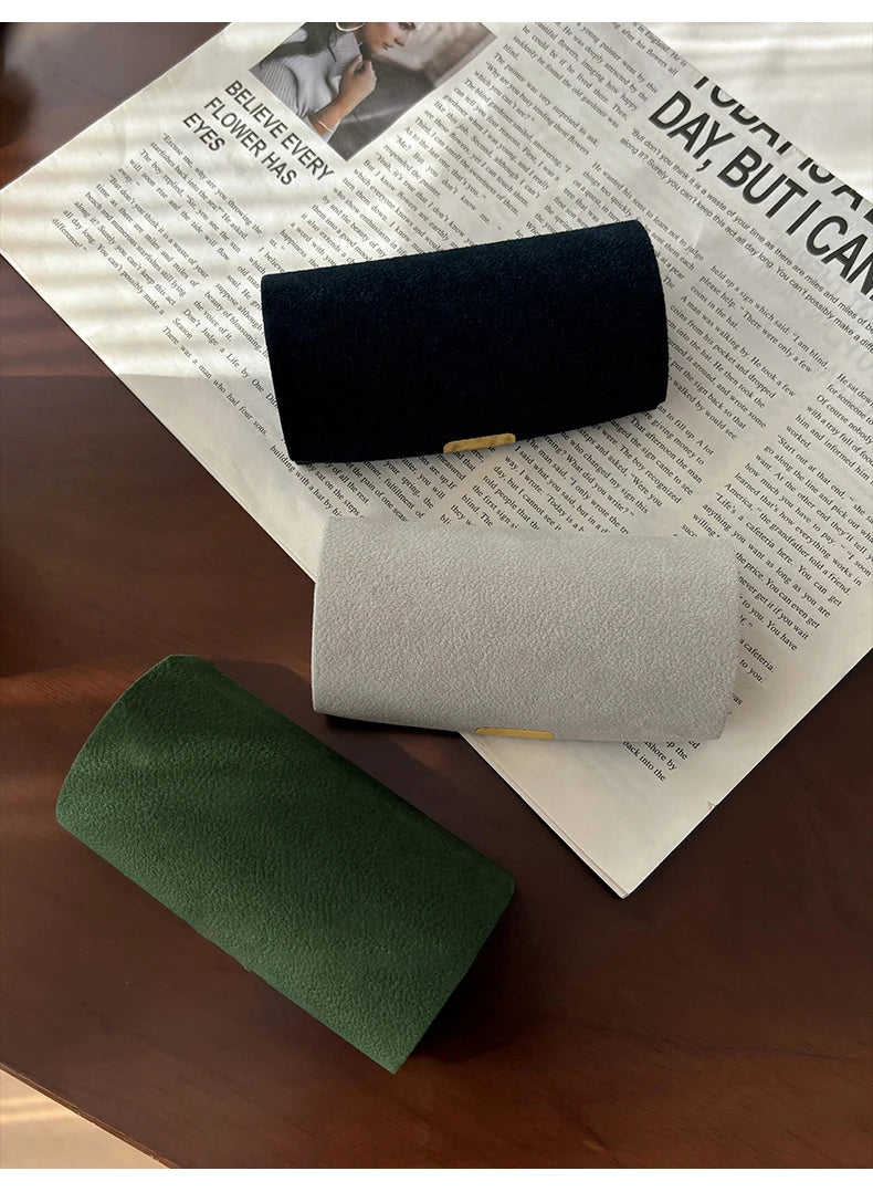 Portable Mini Jewelry Storage Box for Business Trips | Light Luxury