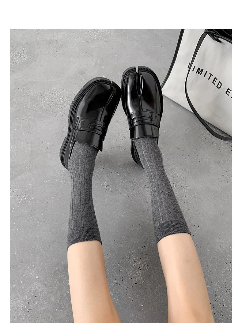 Stylish Cotton Tabi Socks for Women | Comfortable Two-Toed Socks