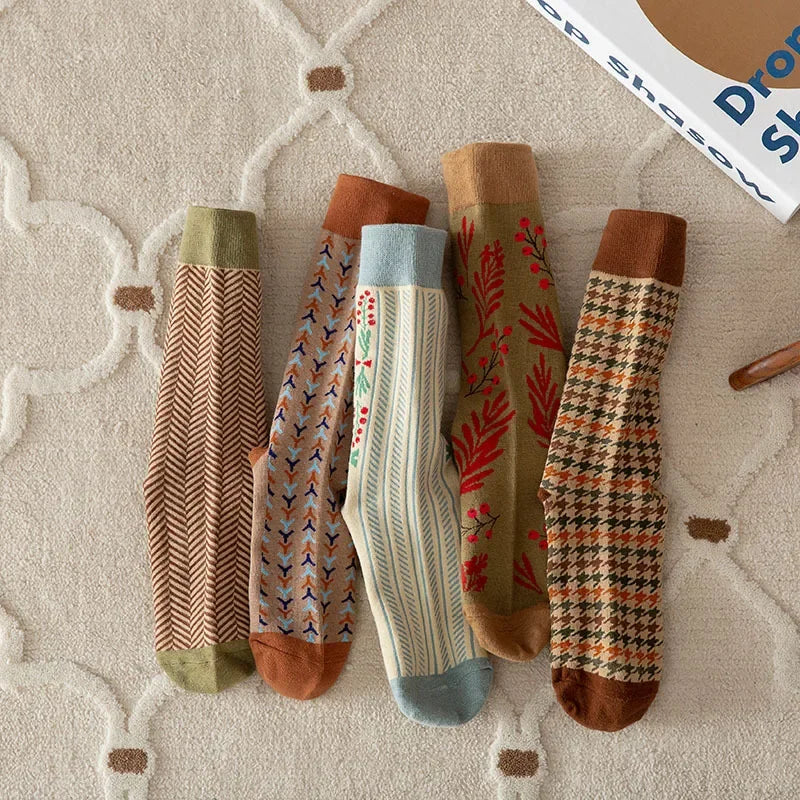Fashionable Retro Crew Socks for Women | Vintage Chic Style