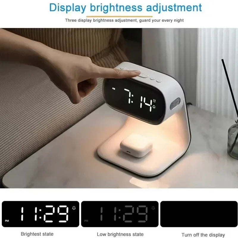 Reloj Despertador con Luz Nocturna LED y Estación de Carga Inalámbrica Rápida