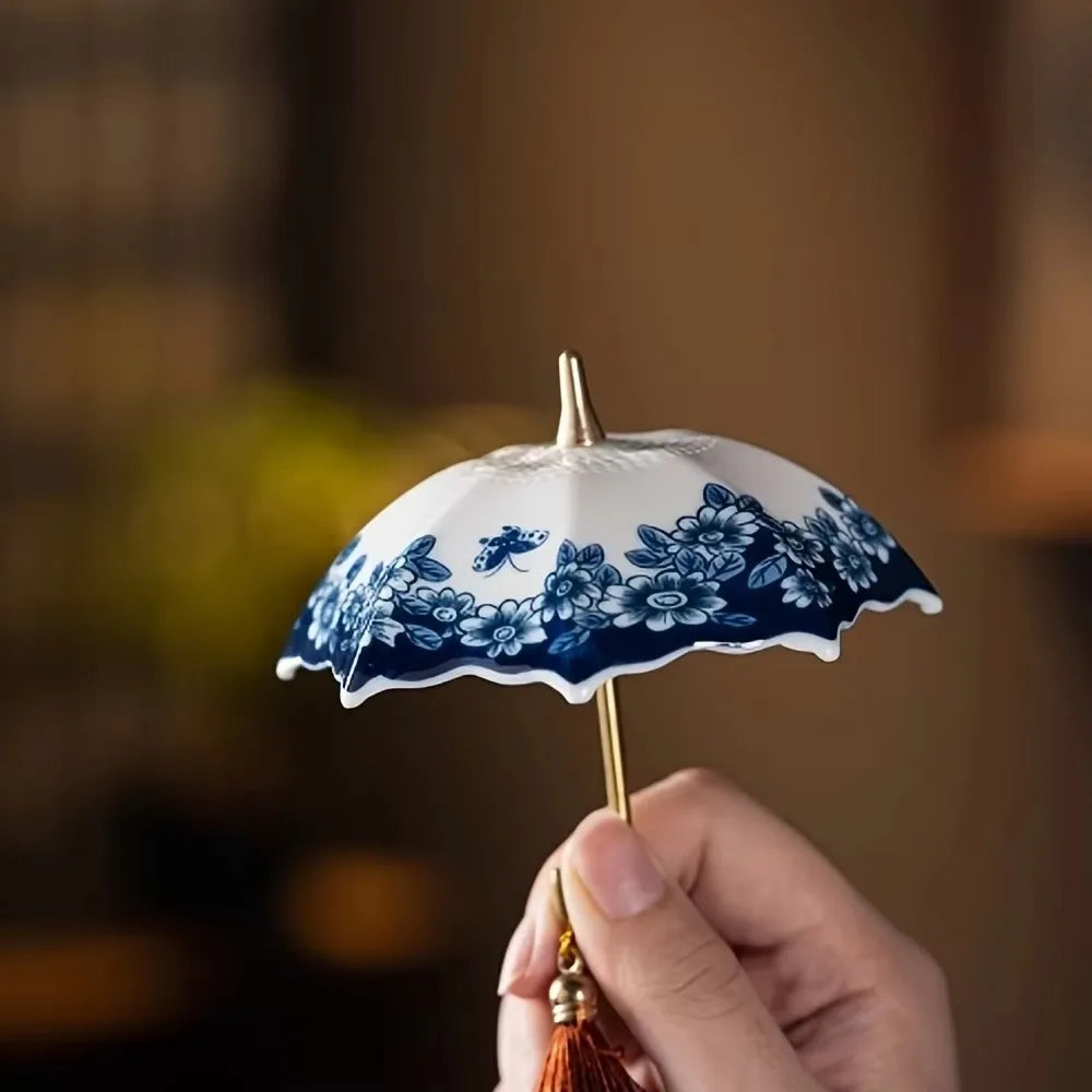 Traditional Ceramic Umbrella Tea Strainer | Elegant Tabletop Infuser