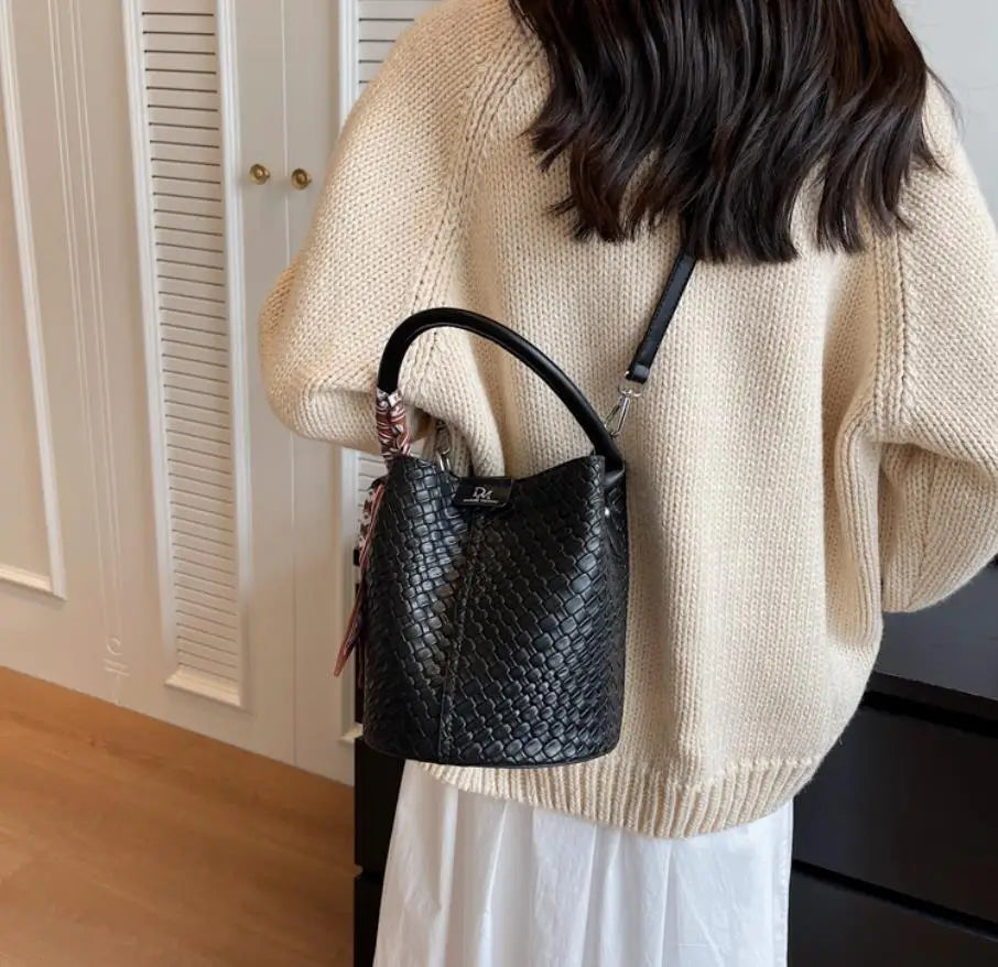 Bolso de cubo chic para mujer | Bolso de mano tejido de moda para cada ocasión