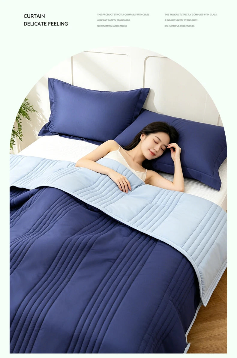 Lightweight Quilted Summer Blanket | Soft and Breathable Comforter