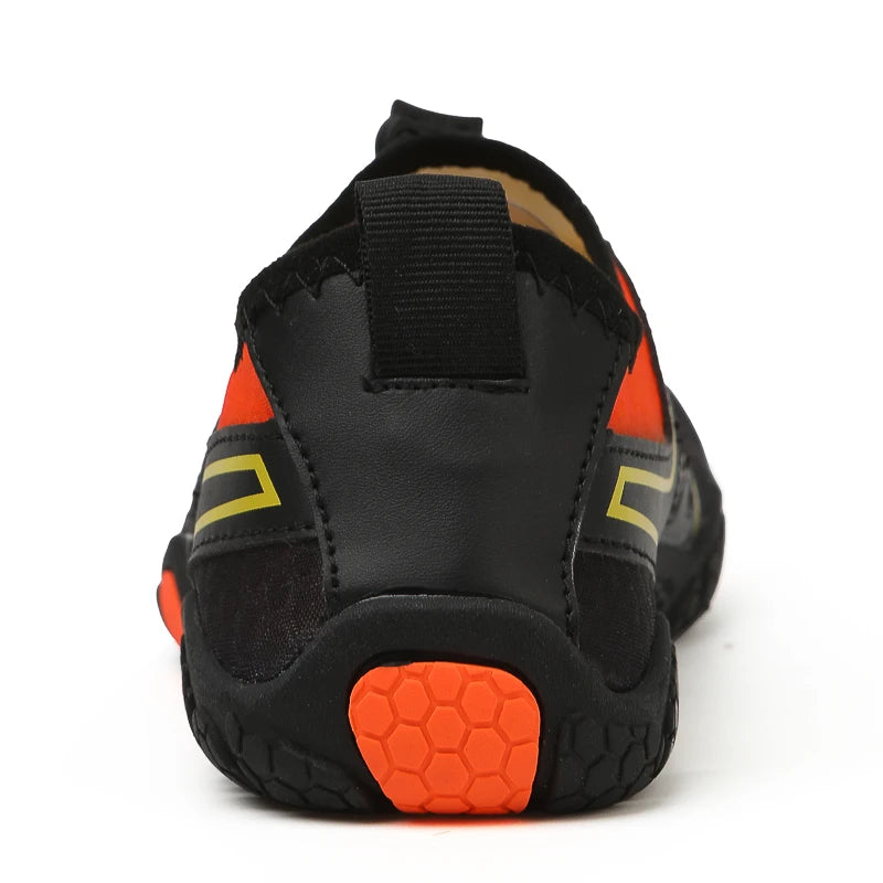 Unisex Swimming Water Shoes Men Barefoot Outdoor Beach Sandals Upstream Aqua Shoes Plus Size Nonslip River Sea Diving Sneakers