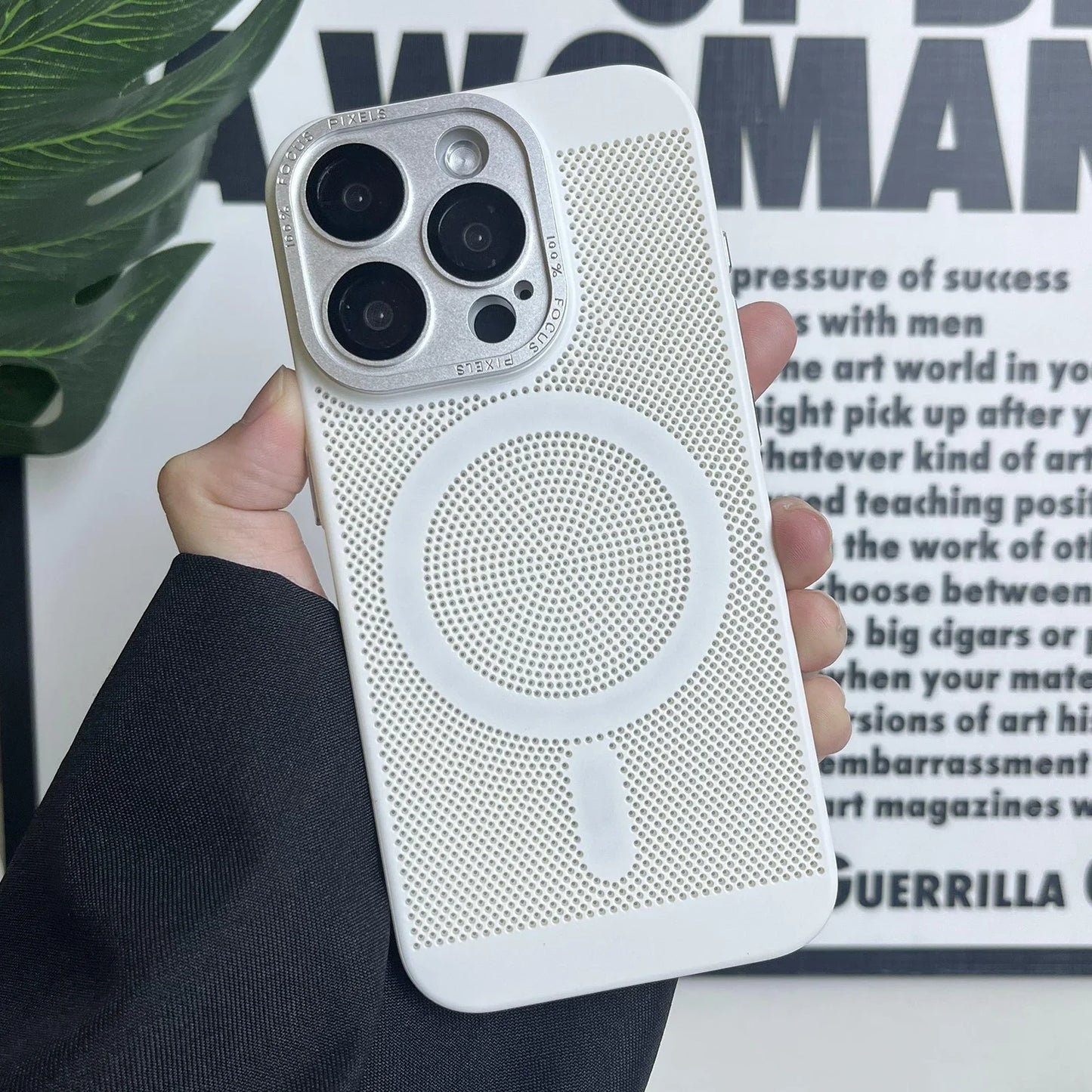 Funda de lujo mate para teléfono con disipación de calor | Protectora y elegante
