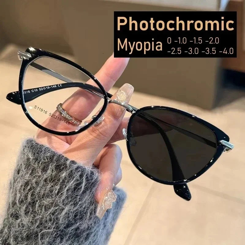 Women's Photochromic Cat's Eye Glasses | UV Protection Eyewear
