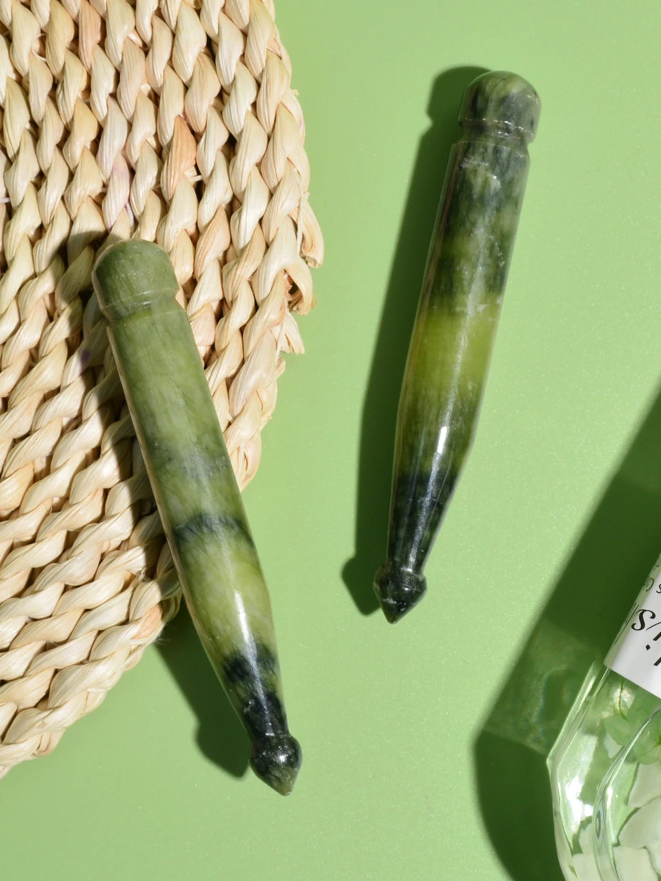 Natural Jade Gua Sha Acupuncture Pen for Deep Tissue Massage