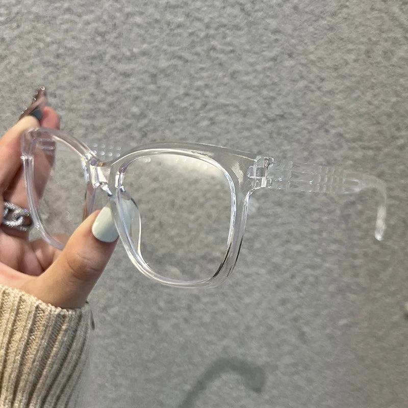 Women’s Fashion Anti-Blue Light Glasses | Stylish Eye Protection