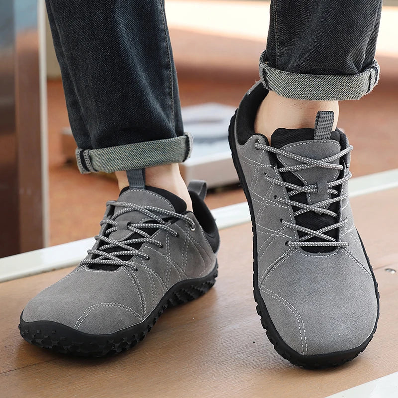 High Quality Leather Sports Shoes for Wide Feet | Anti-Slip Design