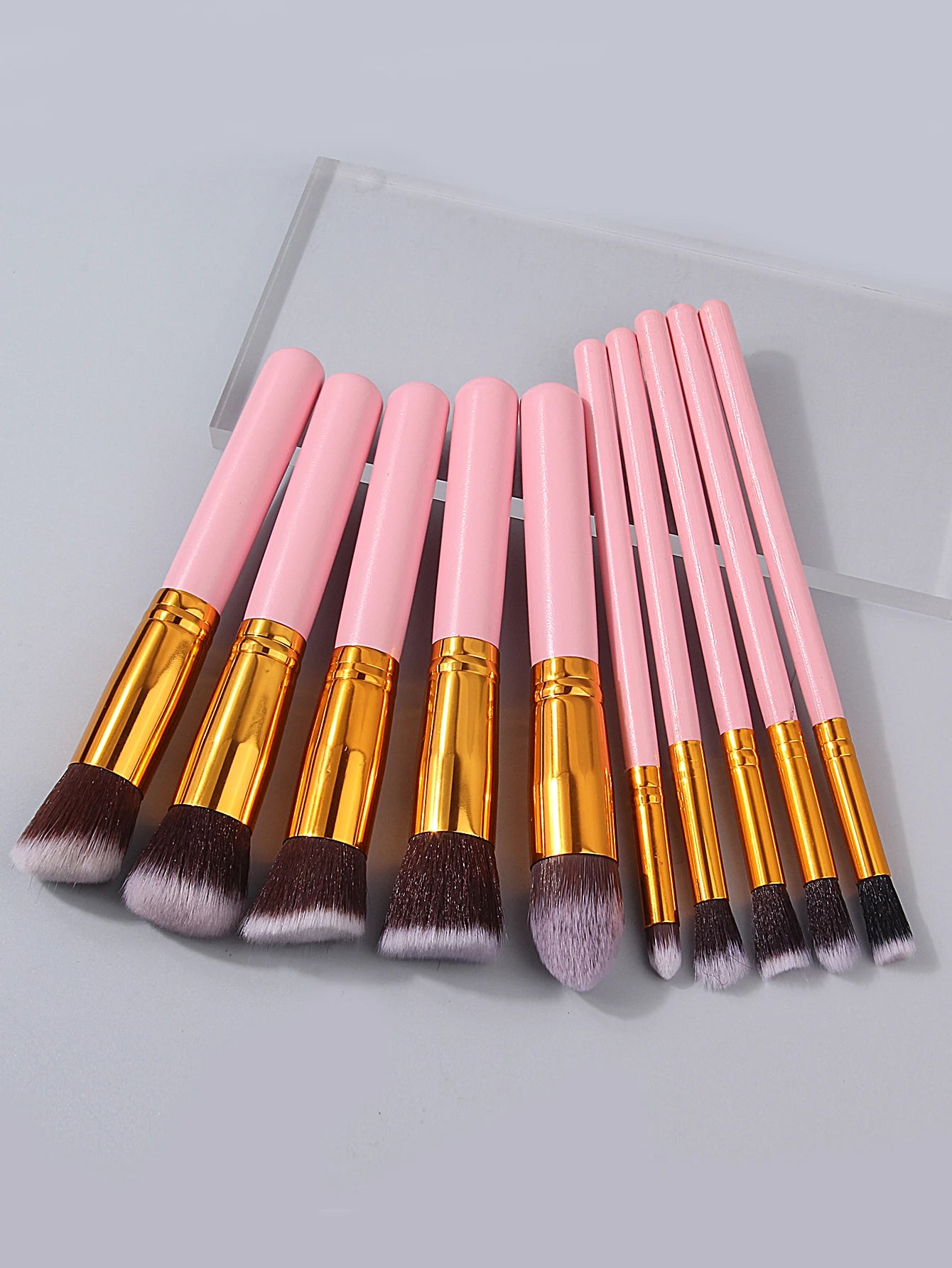 19PCS Professional Makeup Brush Set | Flawless Application Tools