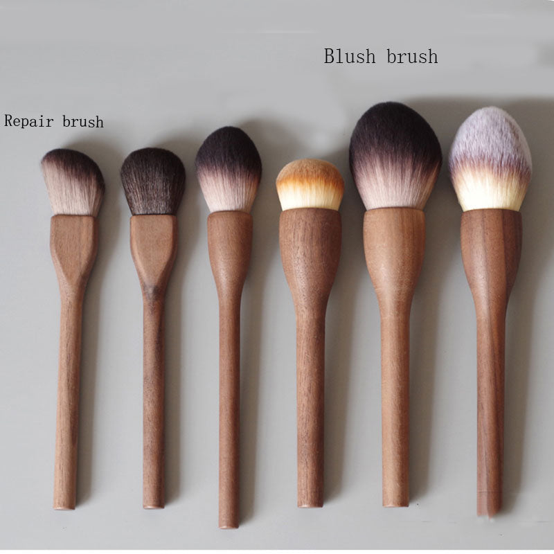Large Retro Wood Powder Brush | Luxurious Honey Makeup Brush