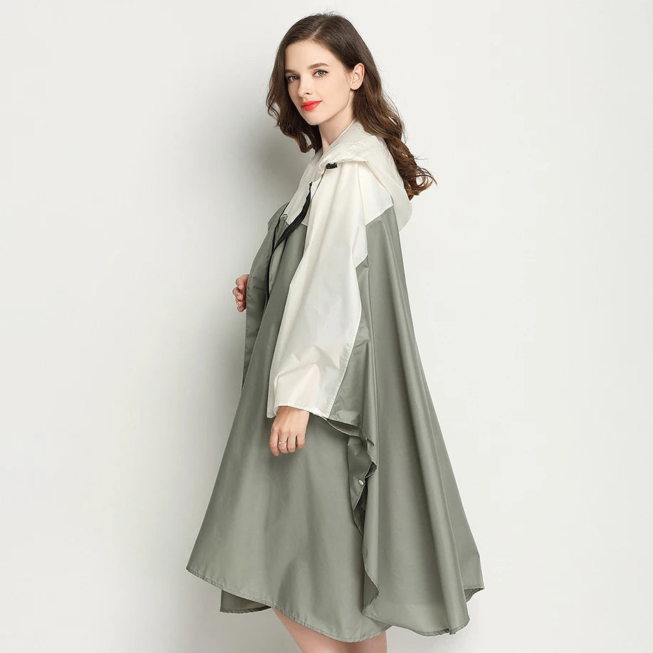Plus-Size Lightweight Color-Blocked Raincoat | Ideal for Outdoors