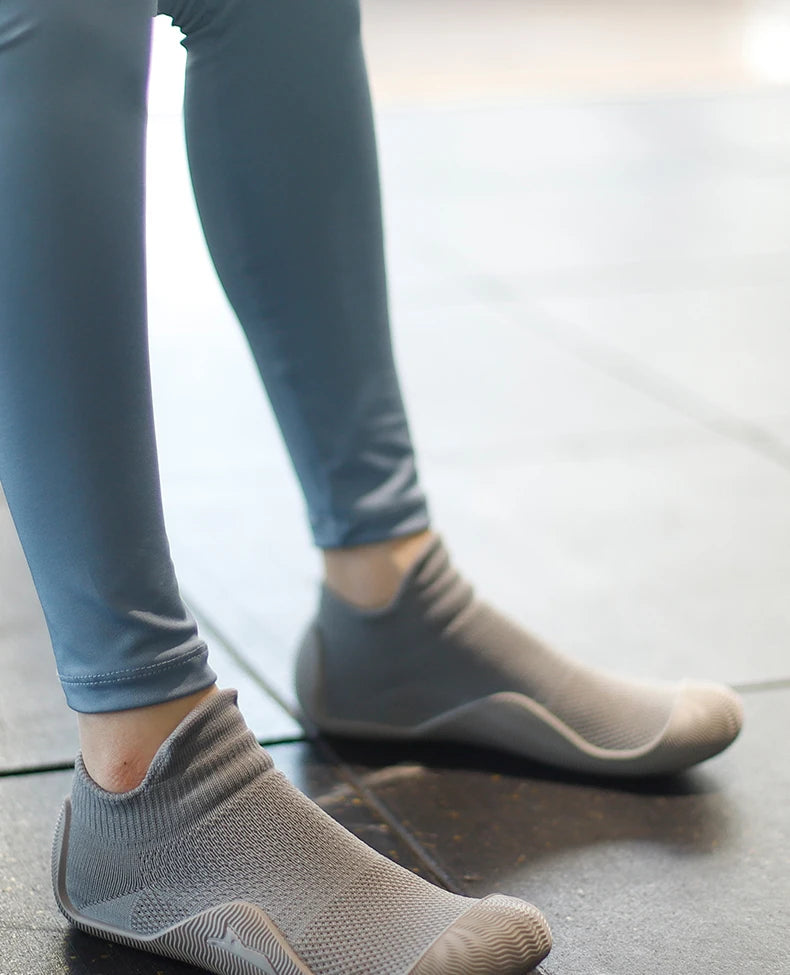 Casual Thin Sole Fitness Beach Shoes | Unisex Lightweight Comfort