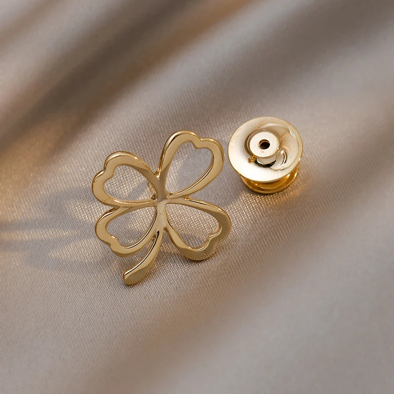 Elegant Gold Color Rhinestone Shovel Brooch for Stylish Accessory