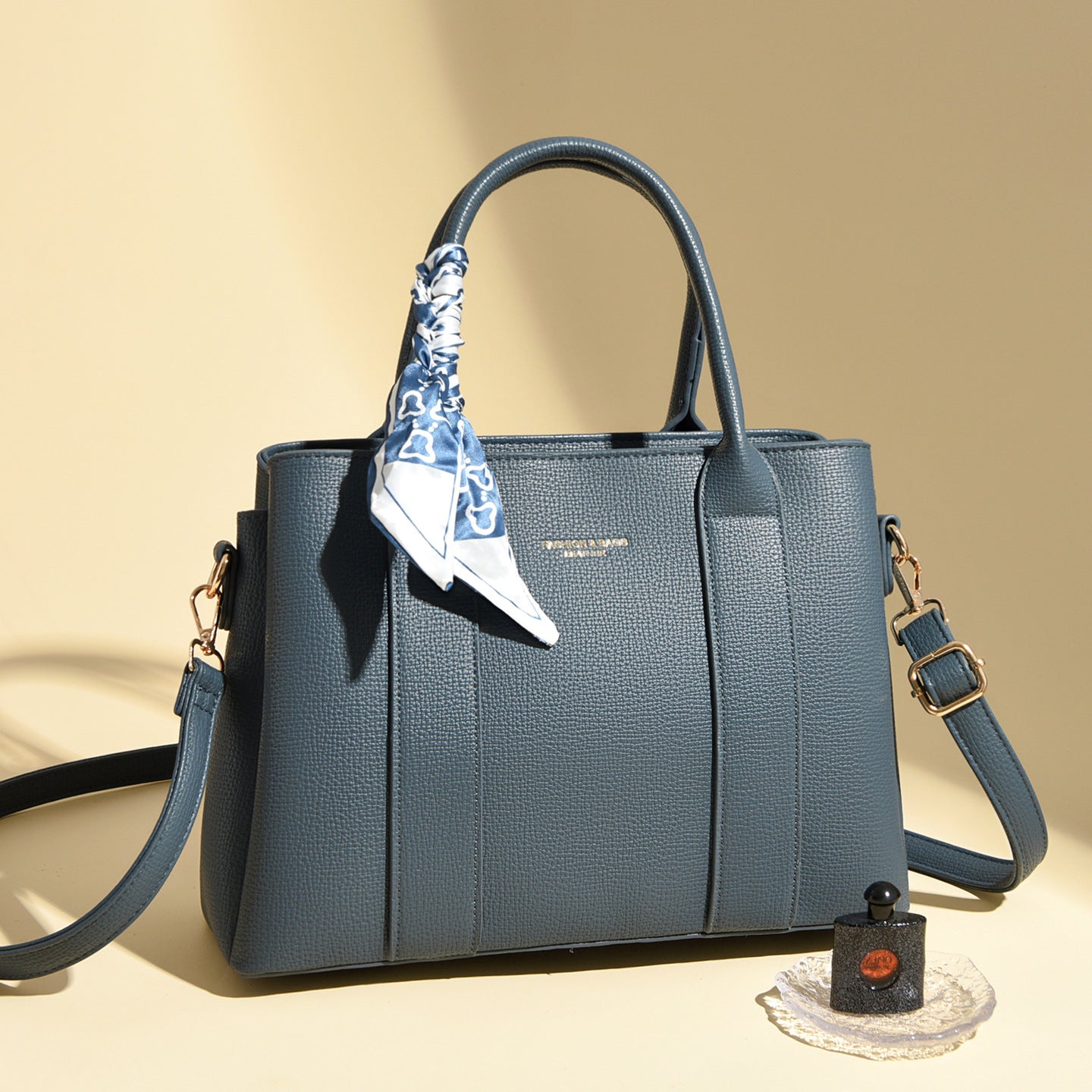 Minimalist Single Strap Shoulder Bag | Stylish PU Leather Design