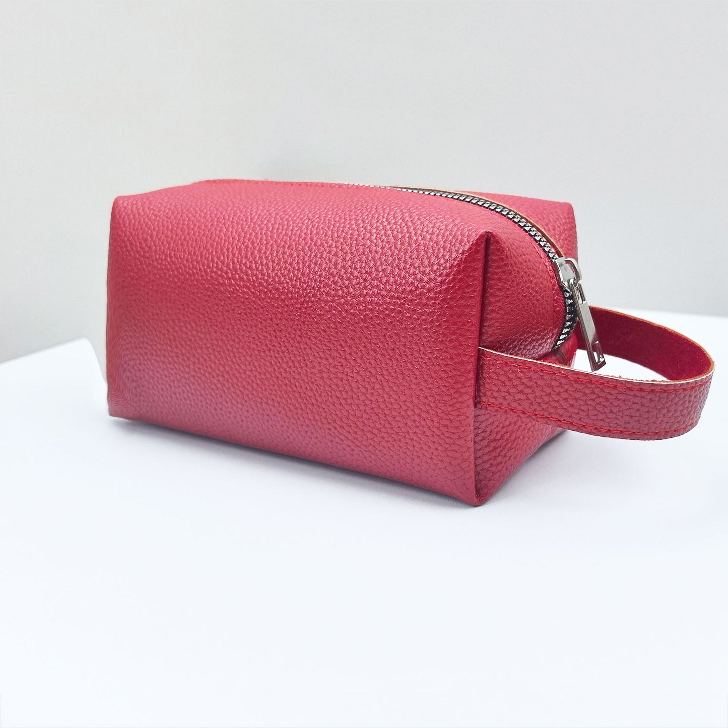 Portable Waterproof Cosmetic Bag | Stylish Multi-Functional Storage